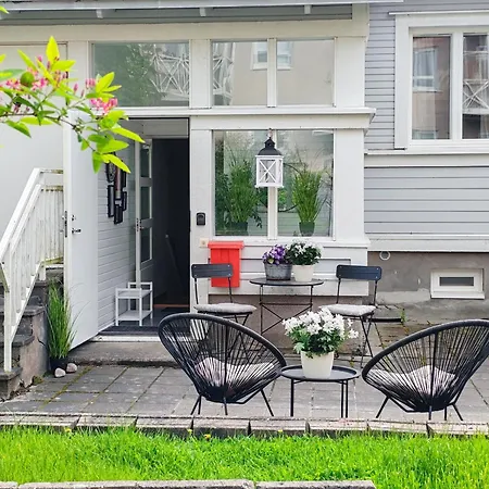 Modern In Gamla Stan * Raseborg